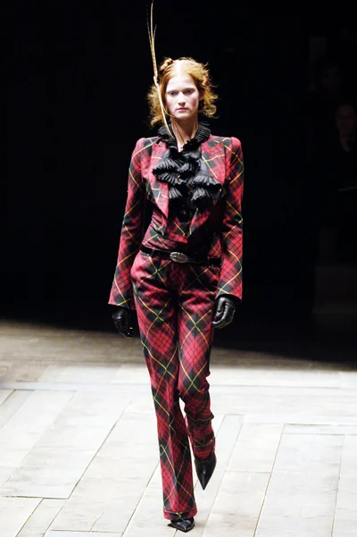 Look 28